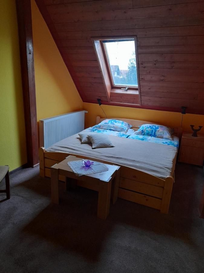 Agave Apartman Веленце Экстерьер фото